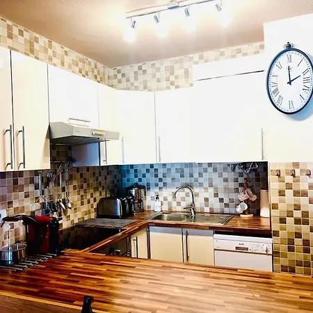 Elegant In Amarilla Golf - Fw 411