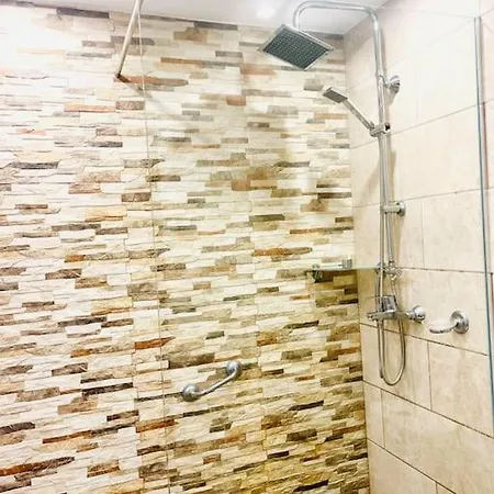 Elegant In Amarilla Golf - Fw 411