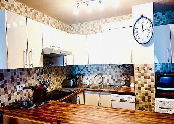 Elegant In Amarilla Golf - Fw 411