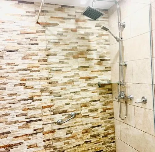 Elegant In Amarilla Golf - Fw 411