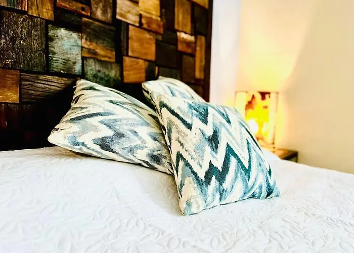 Elegant In Amarilla Golf - Fw 411 San Miguel de Abona